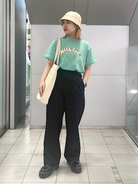 「フラワープリント」｜「アイテム（ブーツ）」を使った、森日菜子さん（レディース・154cm）の夏コーディネート