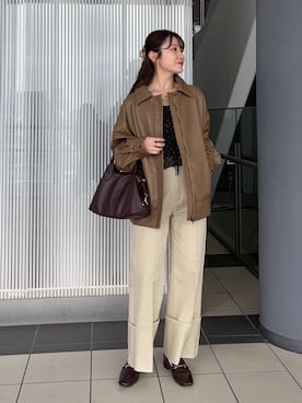 「mysty woman（ミスティウーマン）の［追加1］ミドルボストンBAG　495424（ボストンバッグ、ブラウン系）」を使った、MiOさん（レディース・155cm）の春コーディネート