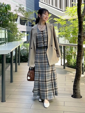 「アイテム（キーホルダー）」を使った、MiOさん（レディース・155cm）の秋コーディネート