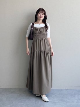 「アイテム（スリッポン）」を使った、MiOさん（レディース・155cm）の秋コーディネート
