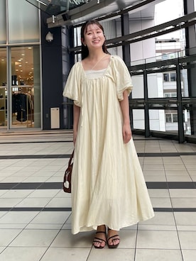 「アイテム（キーホルダー）」を使った、MiOさん（レディース・155cm）の夏コーディネート
