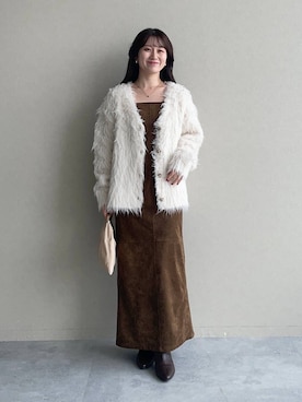 「mysty woman（ミスティウーマン）の【LE VERNIS】トライアングルBAG 574317（ハンドバッグ）」を使った、MiOさん（レディース・155cm）の秋コーディネート