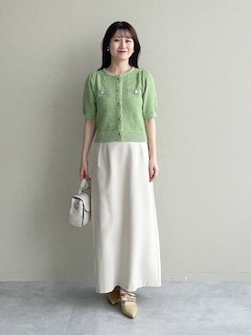 「アイテム（パンプス、ゴールド系）」を使った、MiOさん（レディース・155cm）の夏コーディネート
