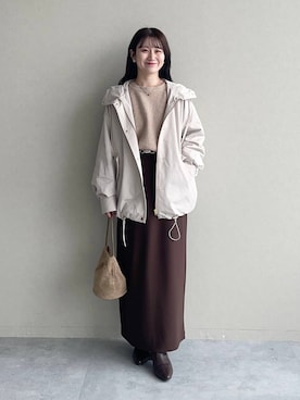 「アイテム（マウンテンパーカー）」を使った、MiOさん（レディース・155cm）の秋コーディネート