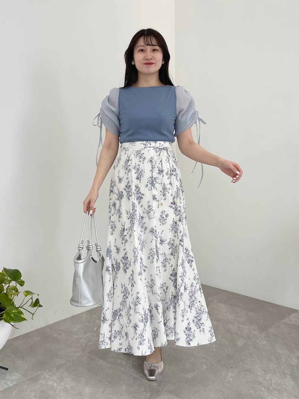 水色フラワープリントフレアスカート JILL by JILL STUART｜フラワープリントフレアスカート