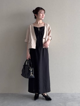 「mysty woman（ミスティウーマン）のミドルボストンBAG　495424（ボストンバッグ、ブラック系）」を使った、MiOさん（レディース・155cm）の春コーディネート