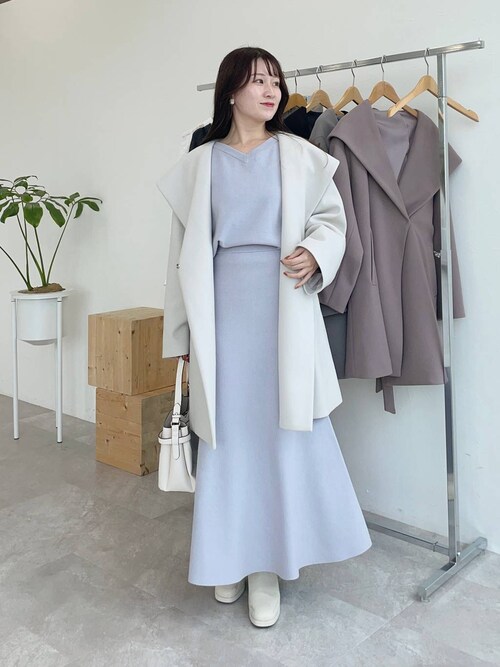 mysty woman 本部MiOさんのノーカラーコートを使ったコーディネート mysty woman アウター