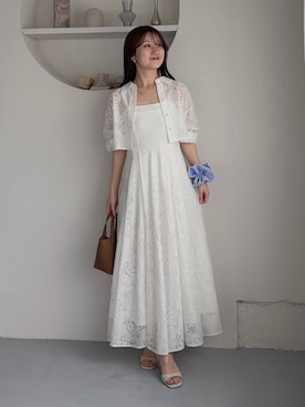 「mysty woman（ミスティウーマン）のレースキャミワンピシャツSET 659251（ワンピース、ホワイト系）」を使った、MiOさん（レディース・155cm）の春コーディネート