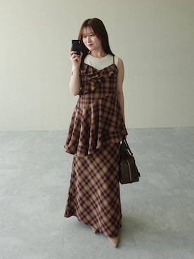 「mysty woman（ミスティウーマン）のフェイクスエードベルトミュール 1043132（サンダル、ベージュ系）」を使った、MiOさん（レディース・155cm）の秋コーディネート