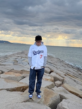 「NIKE(ナイキ)のアイテム(トップス)」を使った、s0325さん(メンズ・170cm)の冬コーディネート