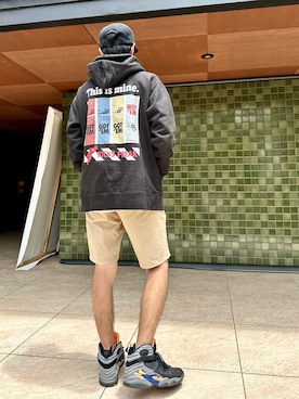 「FR2（エフアールツー）のアイテム（帽子）」を使った、s0325さん（メンズ・170cm）の春コーディネート