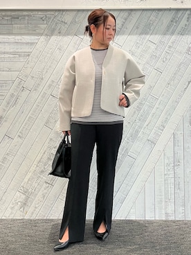「スリット」｜「アイテム（スラックス）」を使った、terunumaさん（レディース・150cm）の秋コーディネート