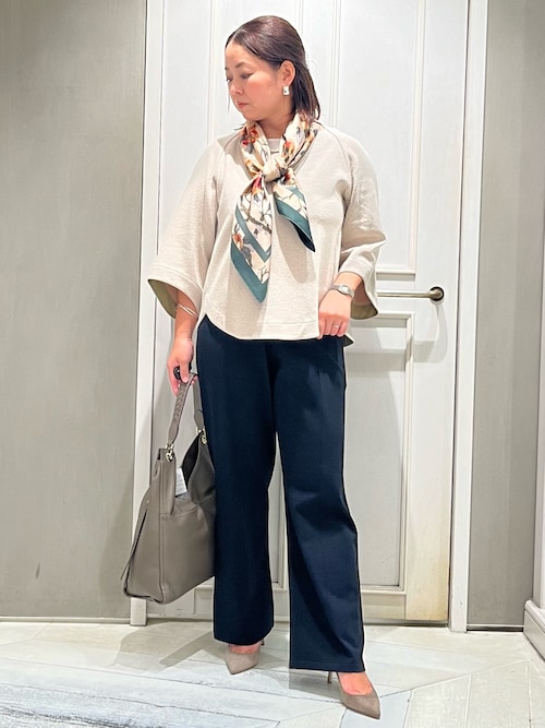 レインボー様 C6167 　コクーンニット×パンツコーデ 半額】メッシュニットコーデ/コクーンパンツ人気の理由 | 40代の