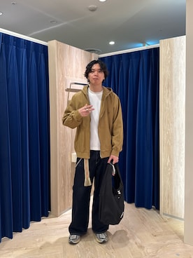 「GLOSTER（グロスター）のアイテム」を使った、ふなさん（メンズ・178cm）の冬コーディネート