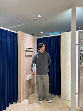 「GLOSTER（グロスター）のアイテム（トップス）」を使った、ふなさん（メンズ・178cm）の秋コーディネート