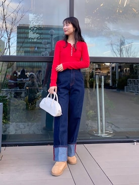 「UGG（アグ）の『WEB限定』UGG　CLASSIC ULTRA MINI（ブーツ）」を使った、AI.Uさん（レディース・168cm）の冬コーディネート