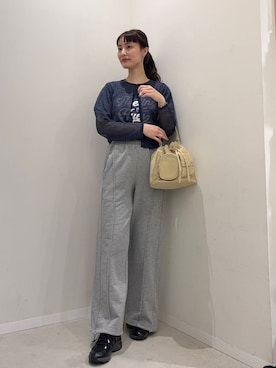 「アーバンリサーチ」｜「アイテム（スウェットパンツ）」を使った、AI.Uさん（レディース・168cm）の春コーディネート
