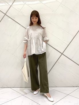 「アイテム（バレエシューズ）」を使った、AI.Uさん（レディース・168cm）の春コーディネート