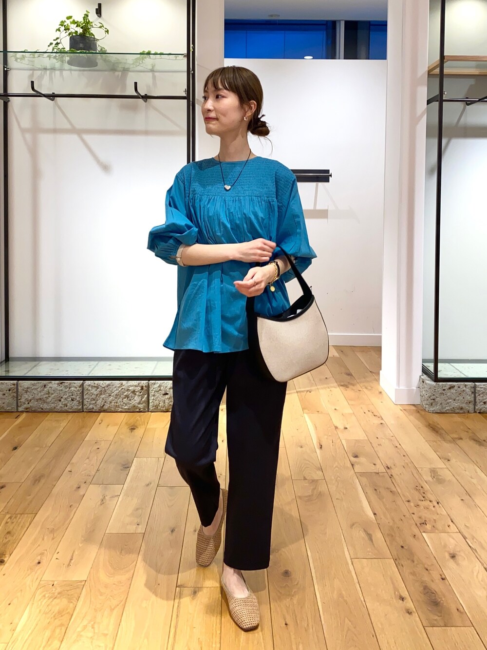 URBAN RESEARCH DOORS - 【新品】DOORS コットンボイル配色シャーリングブラウス 楽天市場】コットンボイル配色シャーリングブラウス／アーバン