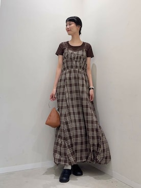 「アイテム（スリッポン）」を使った、AI.Uさん（レディース・168cm）の夏コーディネート