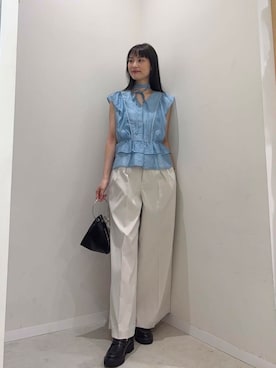 「アーバンリサーチ」｜「アイテム（ローファー）」を使った、AI.Uさん（レディース・168cm）の春コーディネート