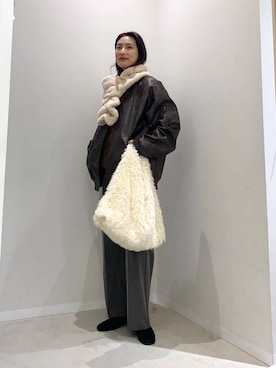 「アイテム（MA-1）」を使った、AI.Uさん（レディース・168cm）の秋コーディネート