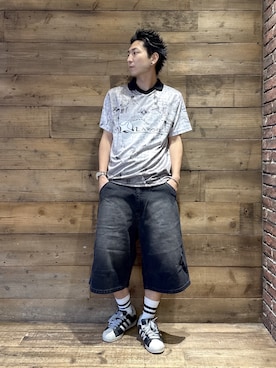 「XLARGE（エクストララージ）のLABORATORY SOCCER JERSEY（Tシャツ/カットソー、グレー系）」を使った、柚木 伊織さん（メンズ・175cm）の夏コーディネート