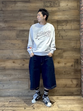 「XLARGE（エクストララージ）のBASEBALL CREWNECK SWEATSHIRT（スウェット、グレー系）」を使った、柚木 伊織さん（メンズ・175cm）の夏コーディネート