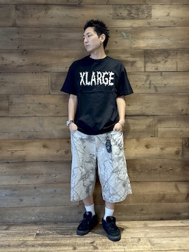 「XLARGE（エクストララージ）のVENOM S/S TEE（Tシャツ/カットソー、ブラック系）」を使った、柚木 伊織さん（メンズ・175cm）の夏コーディネート