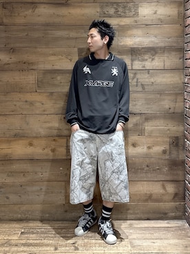 「XLARGE（エクストララージ）のLA SOCCER JERSEY（Tシャツ/カットソー、ブラック系）」を使った、柚木 伊織さん（メンズ・175cm）の夏コーディネート