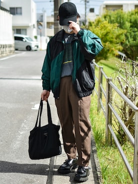 「レトロ」｜「アイテム（キャップ）」を使った、JUKIYA.さん（メンズ・162cm）の秋コーディネート