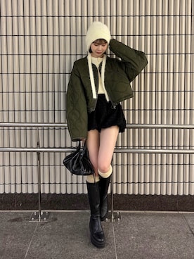 「アイテム（レッグウェア）」を使った、shunaさん（レディース・161cm）の秋コーディネート