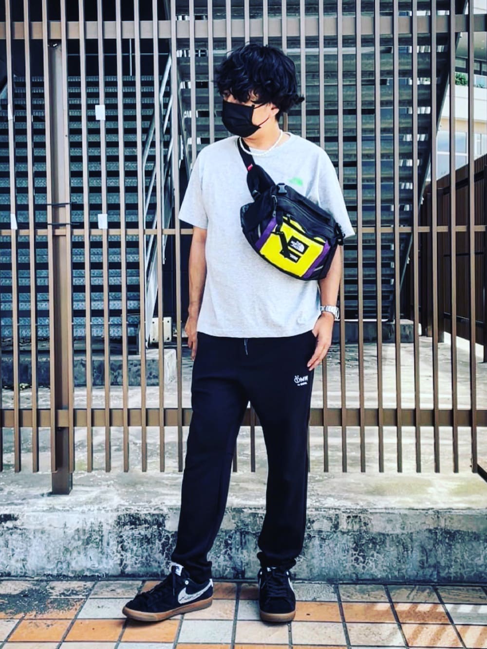 「ワコマリア、シュプリーム、supreme、ノースフェイス、シュプリーム×ノースフェイス、ブレーザー」｜「GUのアイテム（スウェットパンツ、ブラック系）」を使った、yfc  さん（メンズ・176cm）の秋コーディネートの1枚目の写真
