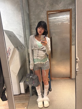 「WHO'S WHO gallery（フーズフーギャラリー）のアイテム（パーカー）」を使った、RIHOさん（レディース・166cm）の秋コーディネート