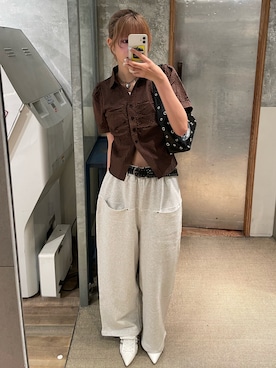 「アイテム（スウェットパンツ）」を使った、RIHOさん（レディース・166cm）の夏コーディネート
