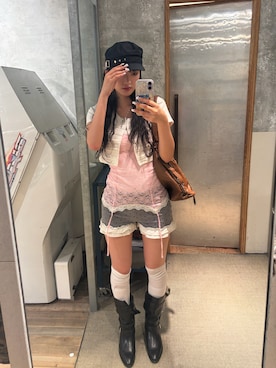 「WHO'S WHO gallery（フーズフーギャラリー）のスターベルトキャスケット（キャスケット、ブラック系）」を使った、RIHOさん（レディース・166cm）の夏コーディネート