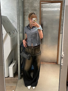 「WHO'S WHO gallery（フーズフーギャラリー）のスタッズベルト（ベルト）」を使った、RIHOさん（レディース・166cm）の秋コーディネート