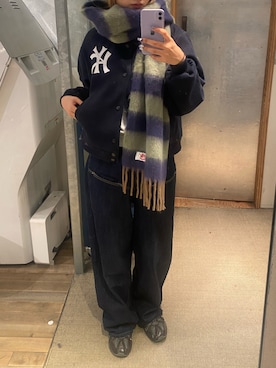 「アイテム（スタジャン）」を使った、RIHOさん（レディース・166cm）の秋コーディネート