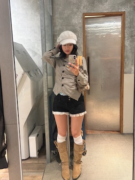 「WHO'S WHO gallery（フーズフーギャラリー）のアシメスタンドシャツ（シャツ/ブラウス、ベージュ系）」を使った、RIHOさん（レディース・166cm）の夏コーディネート