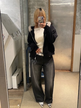 「WHO'S WHO gallery（フーズフーギャラリー）のアイテム（パンプス）」を使った、RIHOさん（レディース・166cm）の冬コーディネート