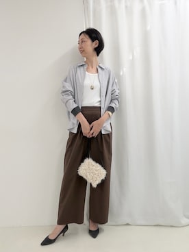 「MICO COULIER（ミコクリエ）の強撚ライトツイルストレッチツータックパンツ（その他パンツ、グリーン系）」を使った、nolkokoさん（レディース・168cm）の秋コーディネート