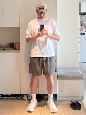 「NIKE(ナイキ)のアイテム(カーゴパンツ)」を使った、Brian HSUさん(メンズ・182cm)の秋コーディネート