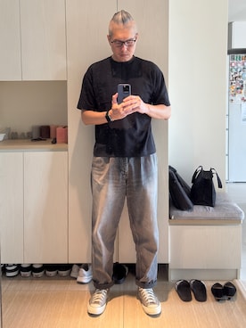 「アイテム（デニムパンツ）」を使った、Brian HSUさん（メンズ・182cm・40代）の夏コーディネート