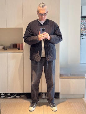 「Graphpaper（グラフペーパー）のアイテム（パンツ）」を使った、Brian HSUさん（メンズ・182cm）の冬コーディネート