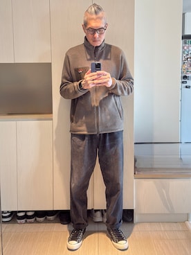 「Graphpaper（グラフペーパー）のアイテム（パンツ）」を使った、Brian HSUさん（メンズ・182cm）の冬コーディネート