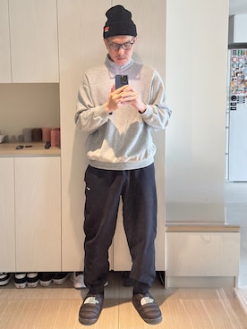 「MUJI Labo（ムジラボ）のアイテム」を使った、Brian HSUさん（メンズ・182cm）の冬コーディネート