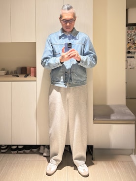 「アイテム（デニムジャケット）」を使った、Brian HSUさん（メンズ・182cm・40代）の秋コーディネート