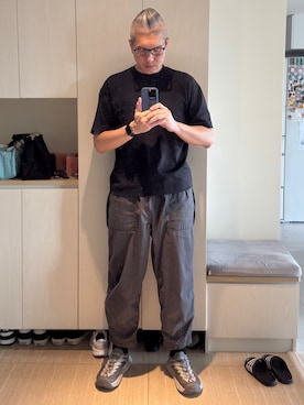 「アイテム（チノパンツ）」を使った、Brian HSUさん（メンズ・182cm・40代）の夏コーディネート