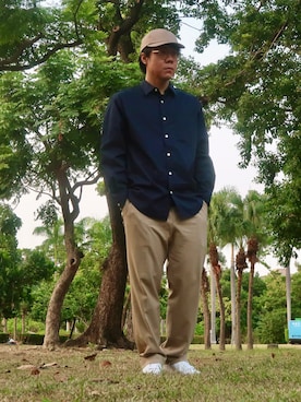 「UNIQLO（ユニクロ）のアイテム（チノパンツ）」を使った、dada 🇹🇼さん（メンズ・175cm）の秋コーディネート