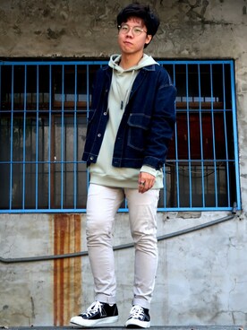 「アイテム（チノパンツ、シルバー系）」を使った、dada 🇹🇼さん（メンズ・173cm）の冬コーディネート